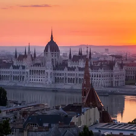Cosy Nest In Center By New York Cafe Apartman Budapest